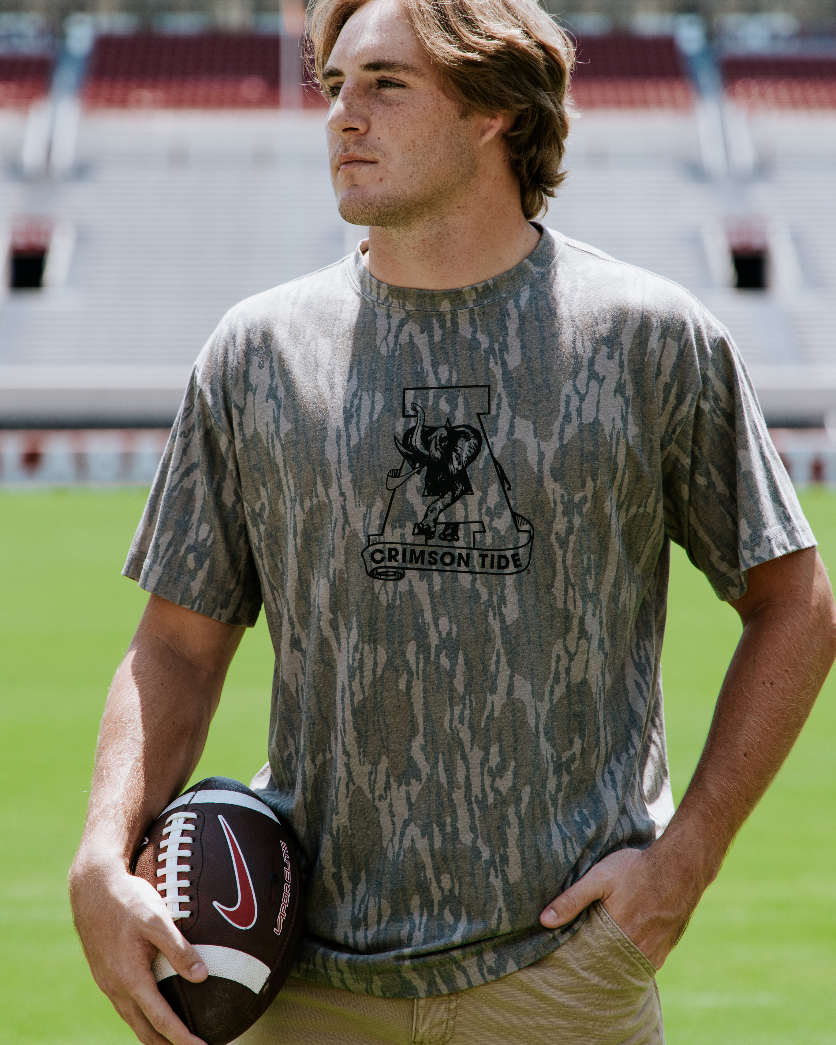 University of Alabama Camouflage T-Shirt with a Black Vintage A Logo print