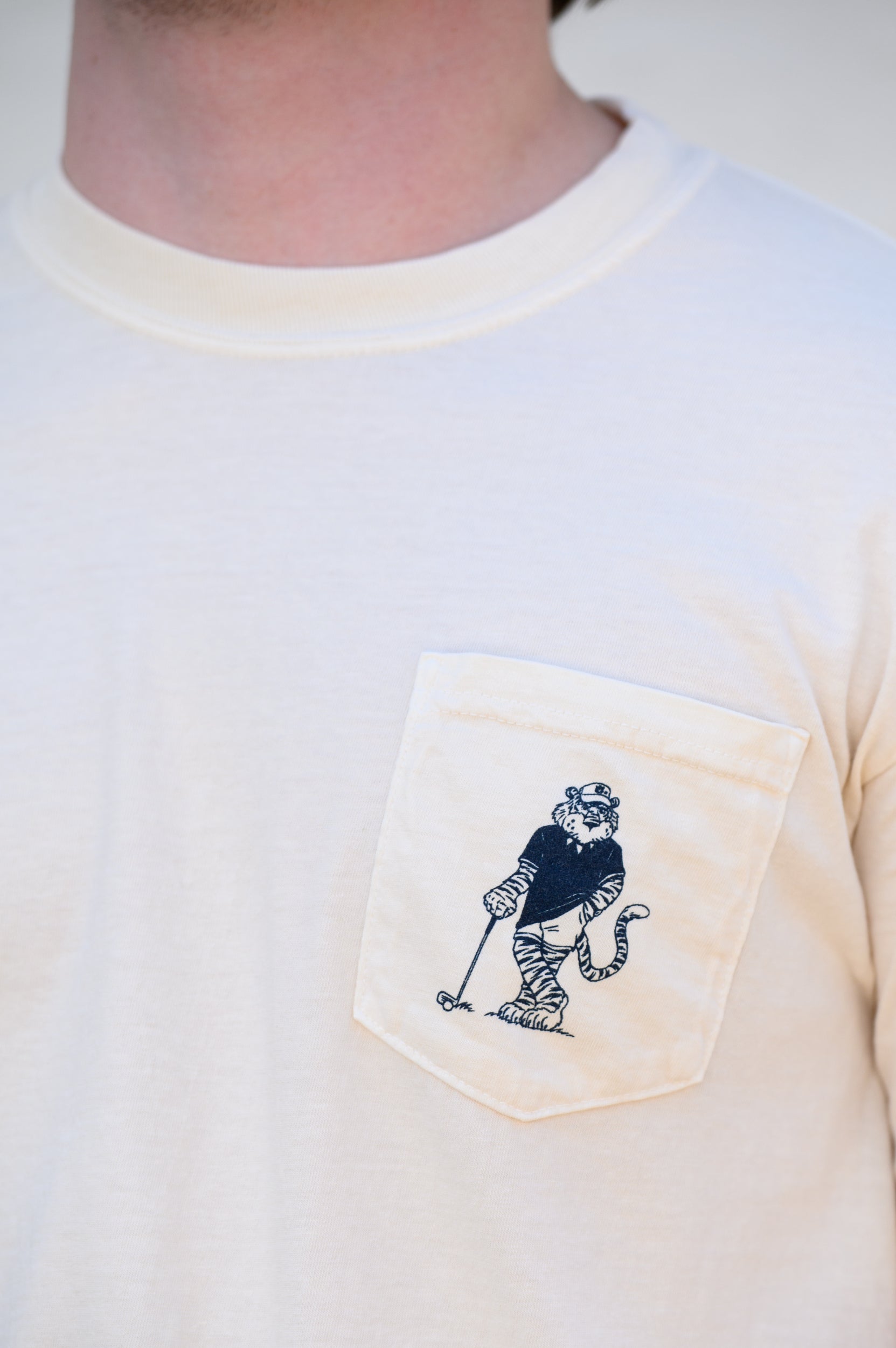 Aubie Golfer Front Pocket