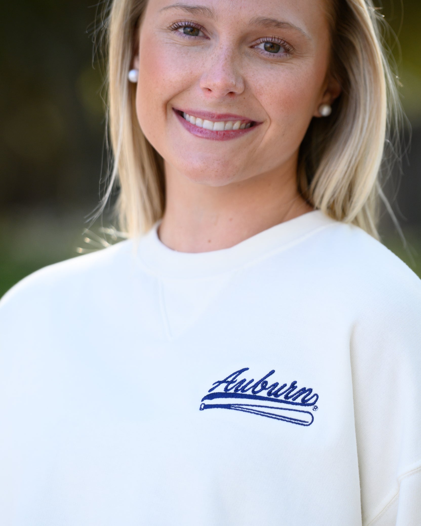 Auburn University Cream Sweatshirt with Navy “Auburn” script and baseball bat embroidery