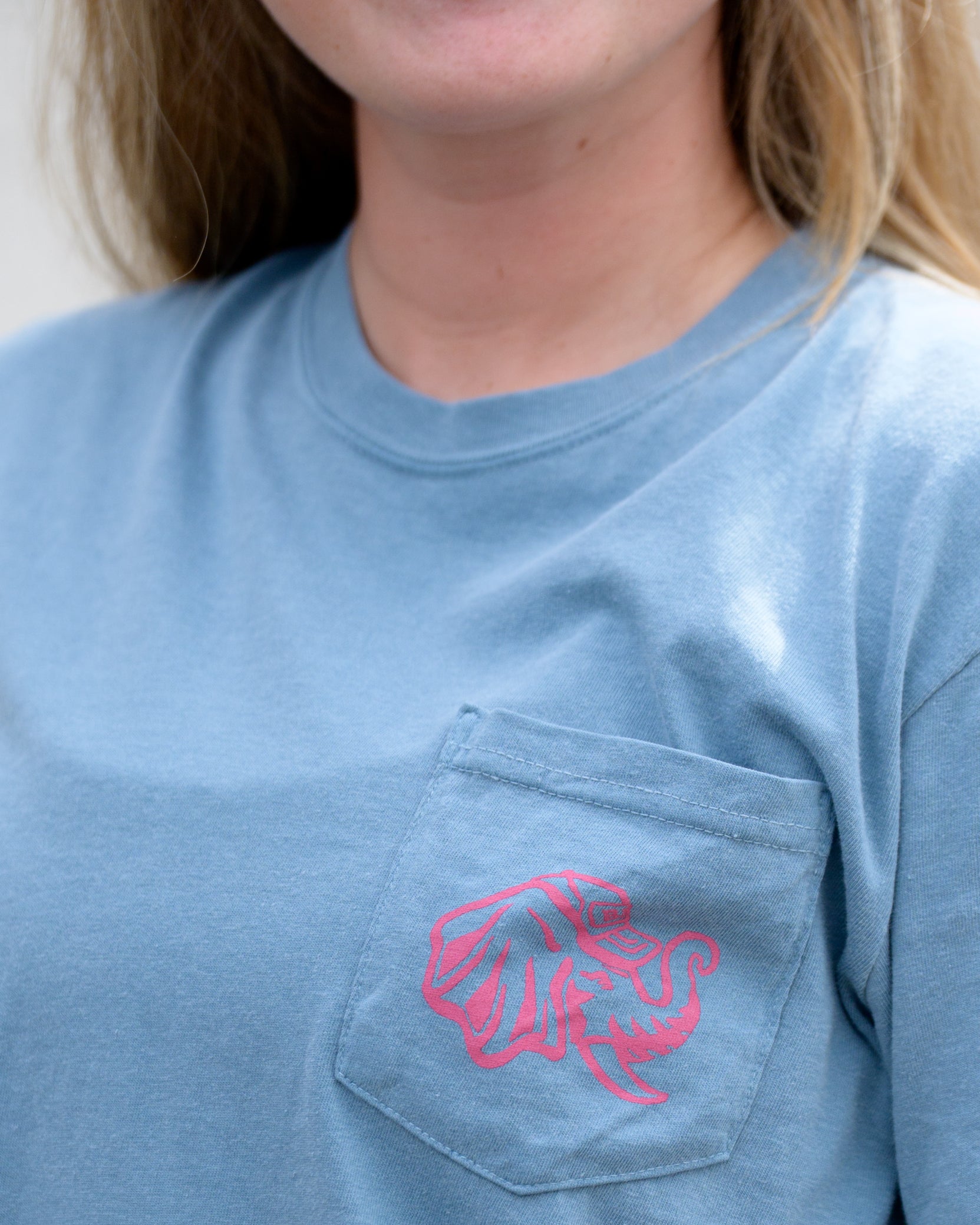 Big Al Grounds Crew Front Pocket With a Red Big Al Logo