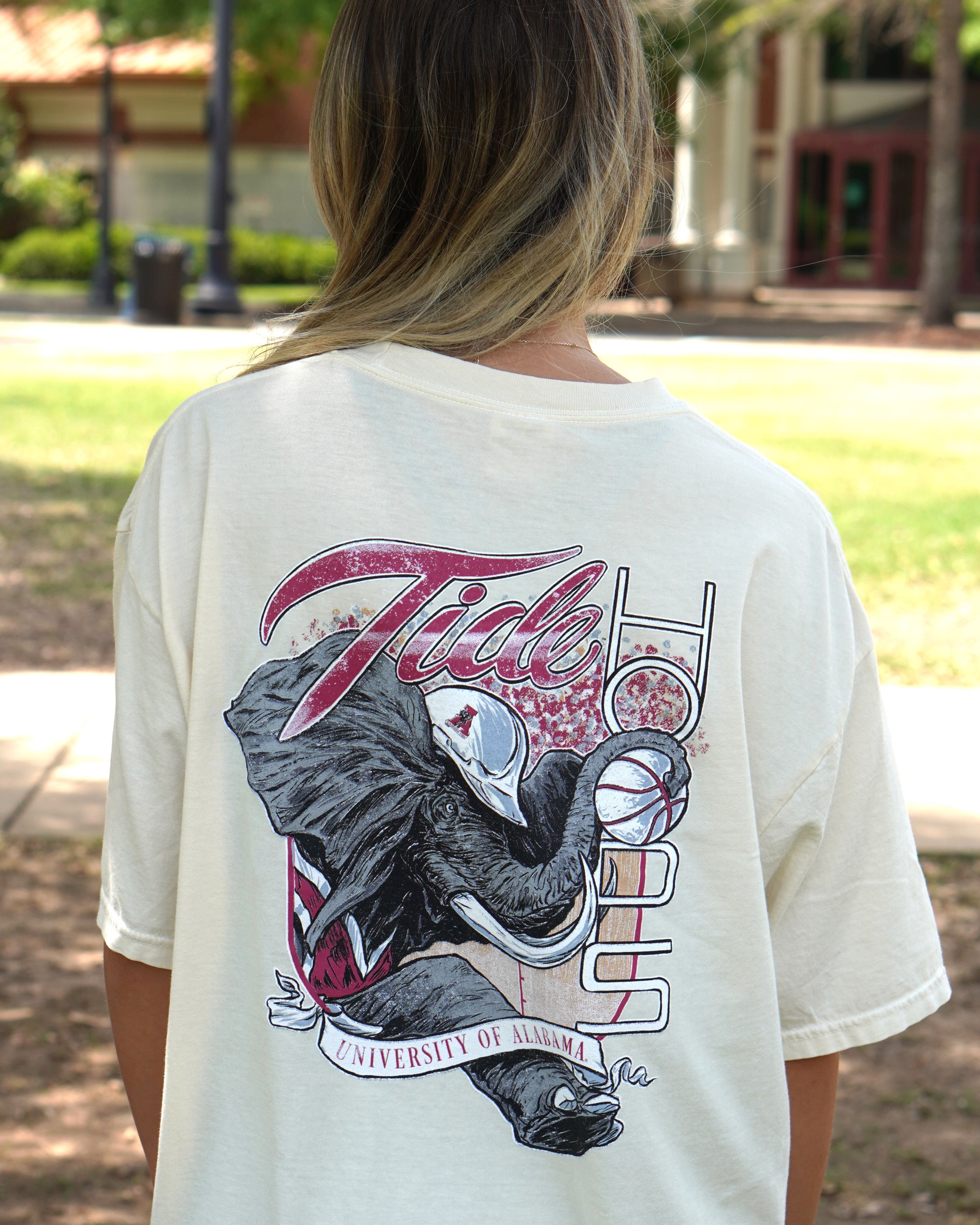 University of Alabama Cream Comfort Colors T-Shirt with an image of Big Al in a hard hat holding a basketball to form the second "O" in "HOOPS