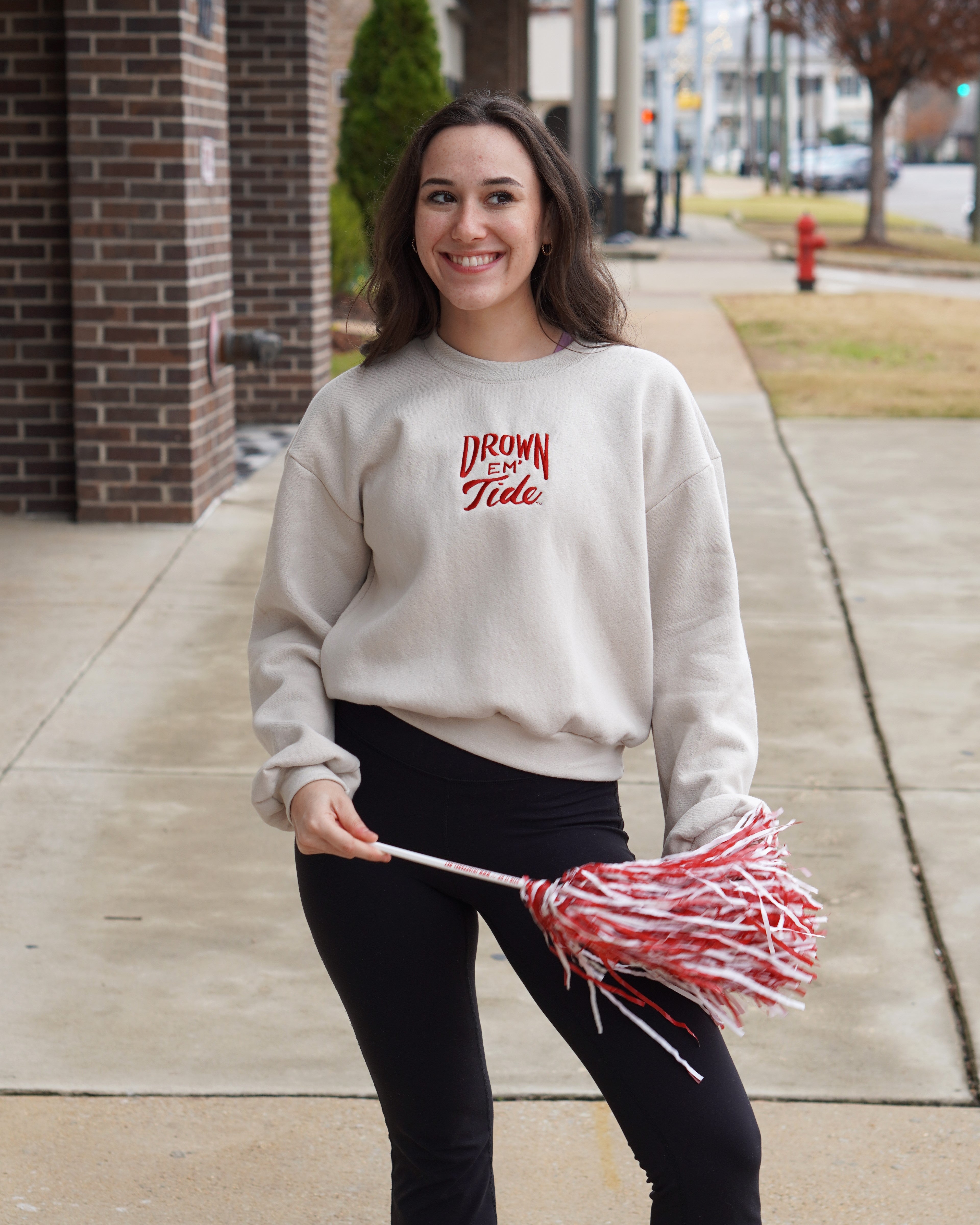 University of Alabama Cream Ladies Sweatshirt with Red Drown Em Tide Embroidery