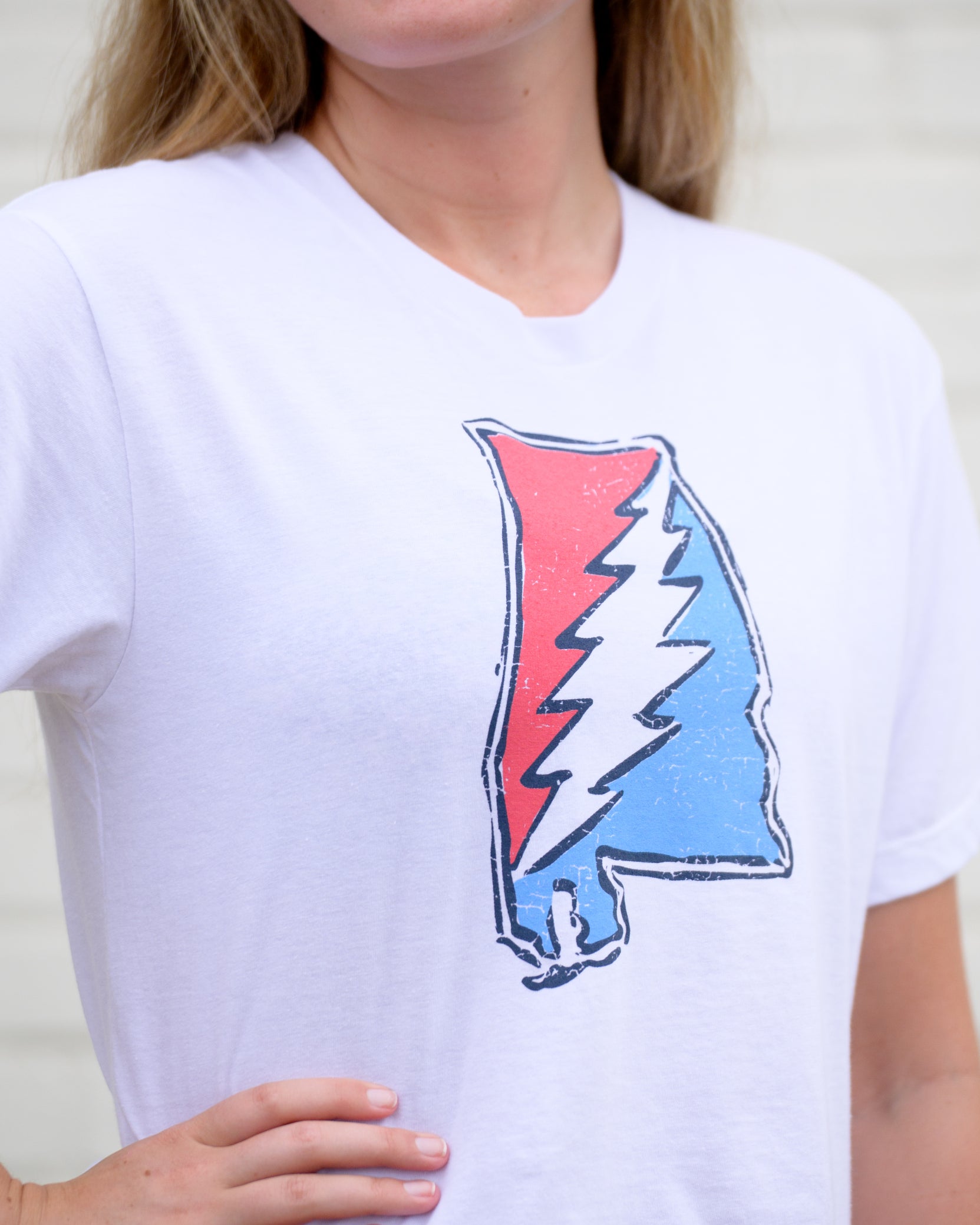 Grateful State White Ladies T-Shirt with Red and Blue print of the Alabama "Grateful State" Logo