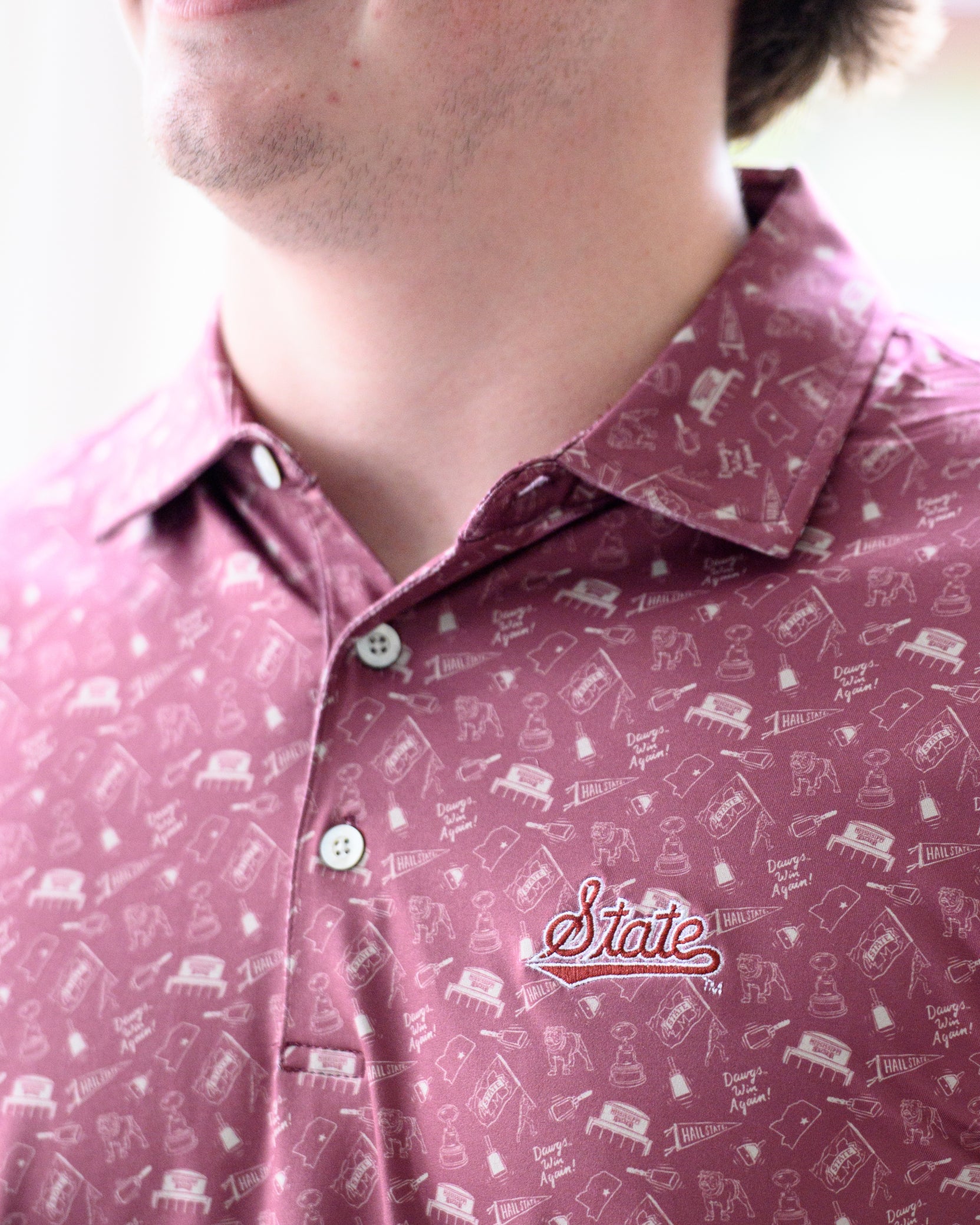 Mississippi State Maroon Men’s Patterned Polo with the Script State Logo embroidery