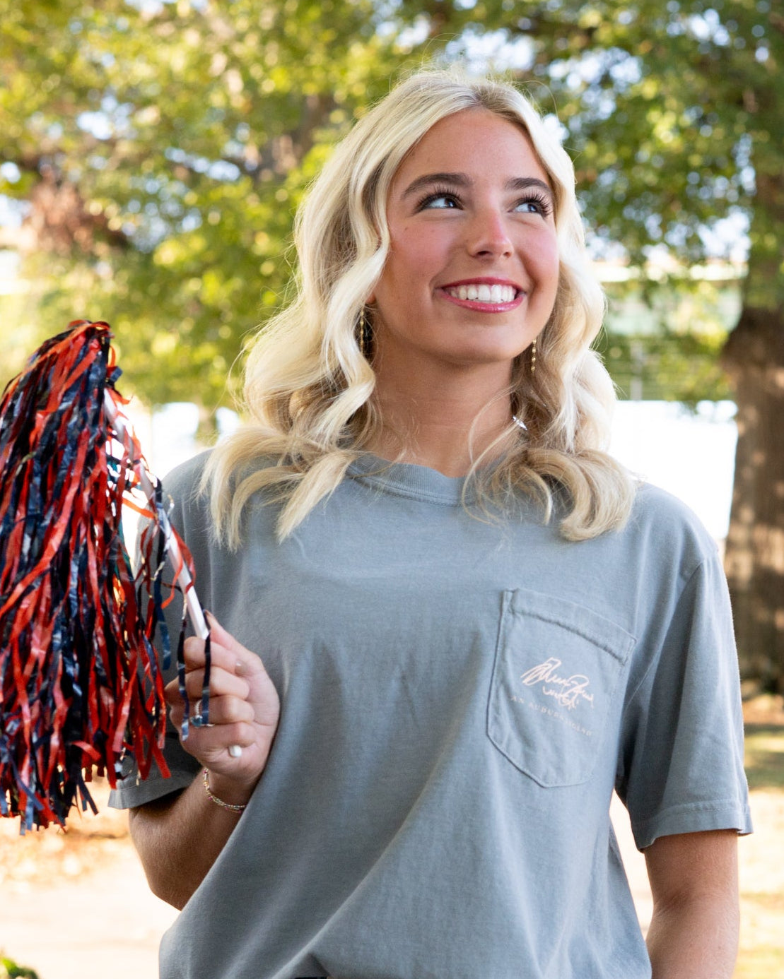 Auburn University Grey T-Shirt with an illustration of Bruce Pearl cheering above text “Thank You, Coach”