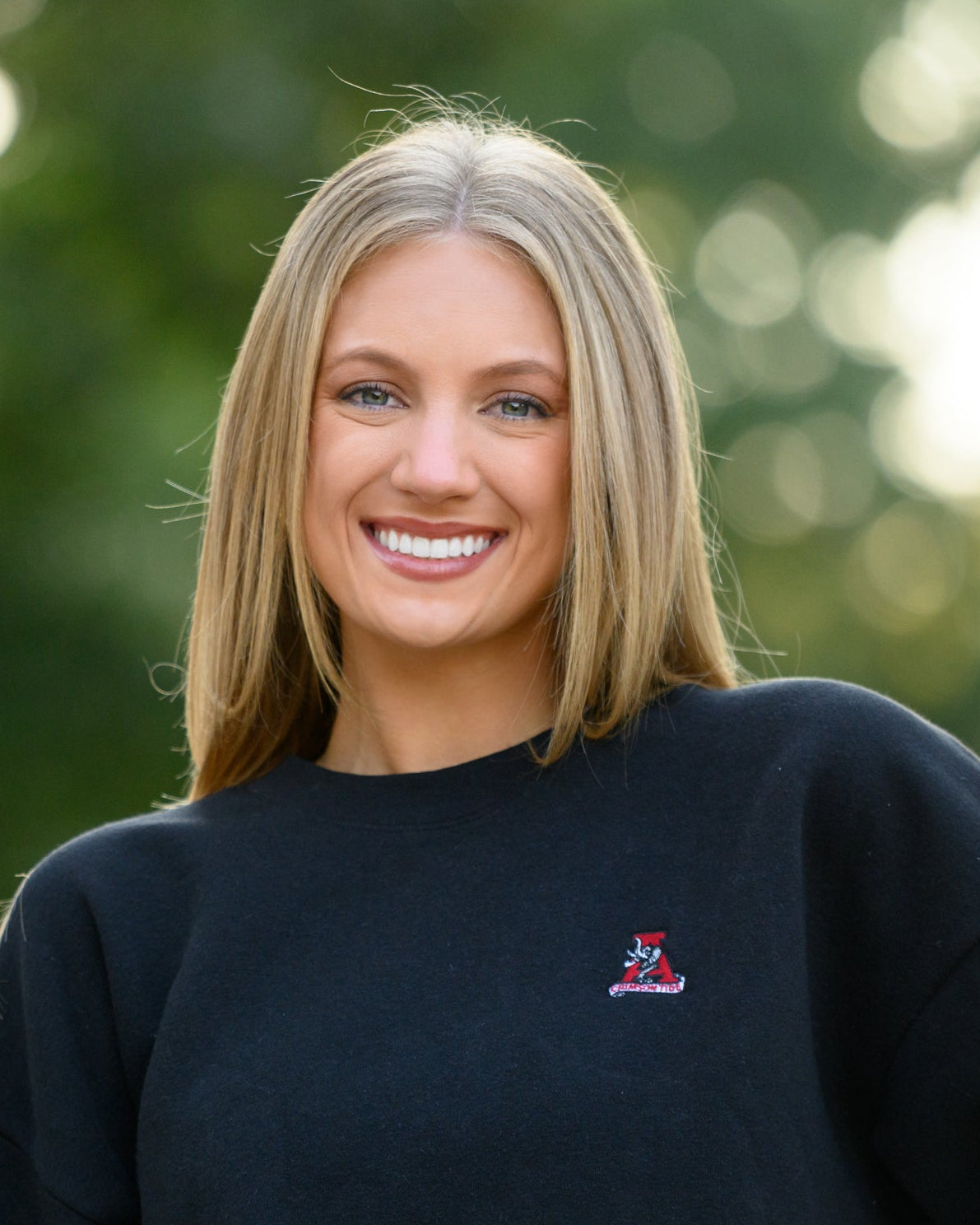 University of Alabama Black Sweatshirt with an embroidered Vintage A logo