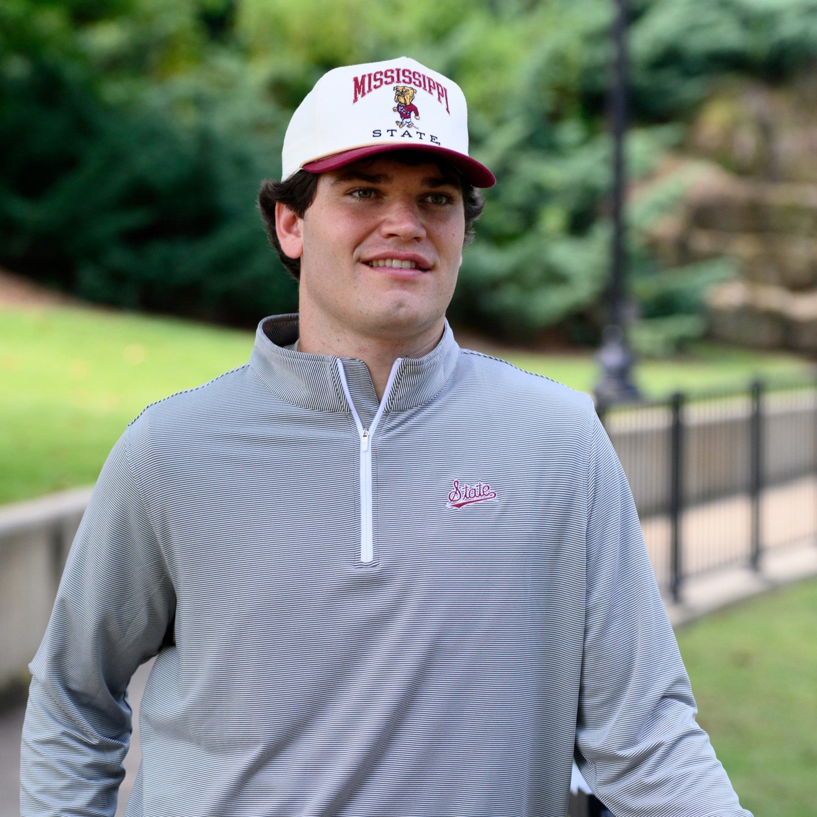 Mississippi State Performance Pullovers