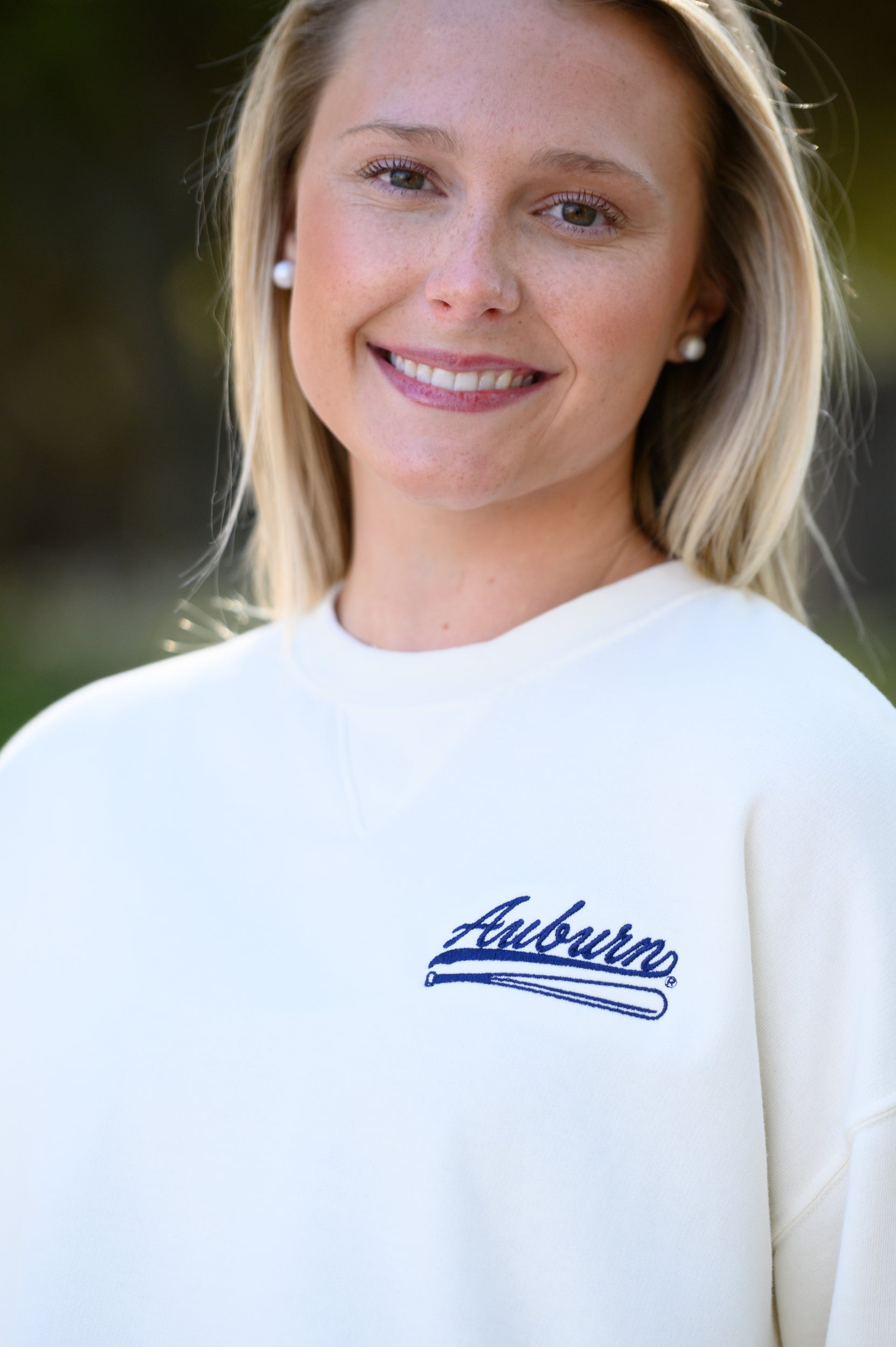 Auburn University Cream Sweatshirt with Navy “Auburn” script and baseball bat embroidery