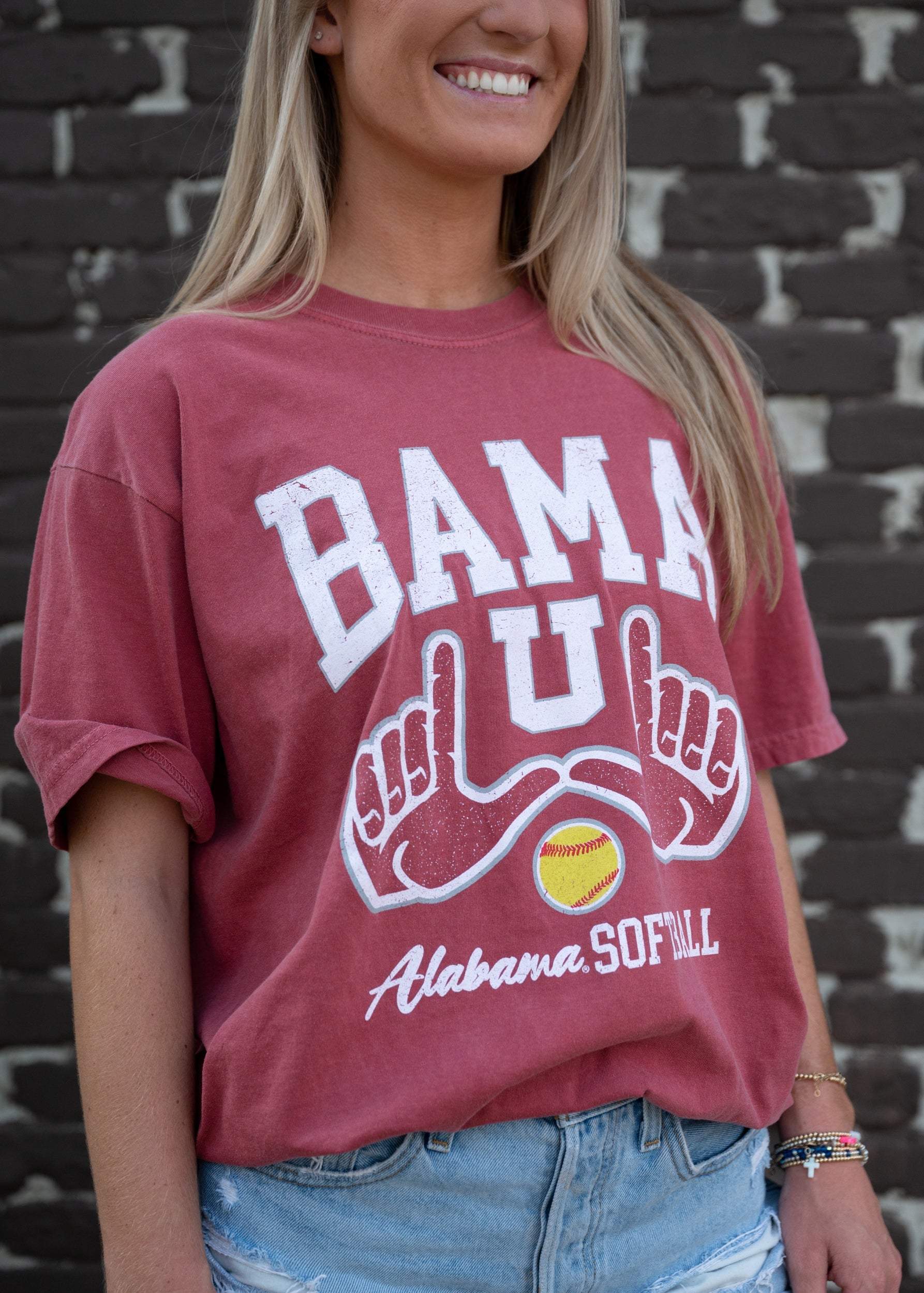 University of Alabama White Bama U Comfort Colors T-Shirt with a graphic of two hands making "L's" above text "Alabama Softball"