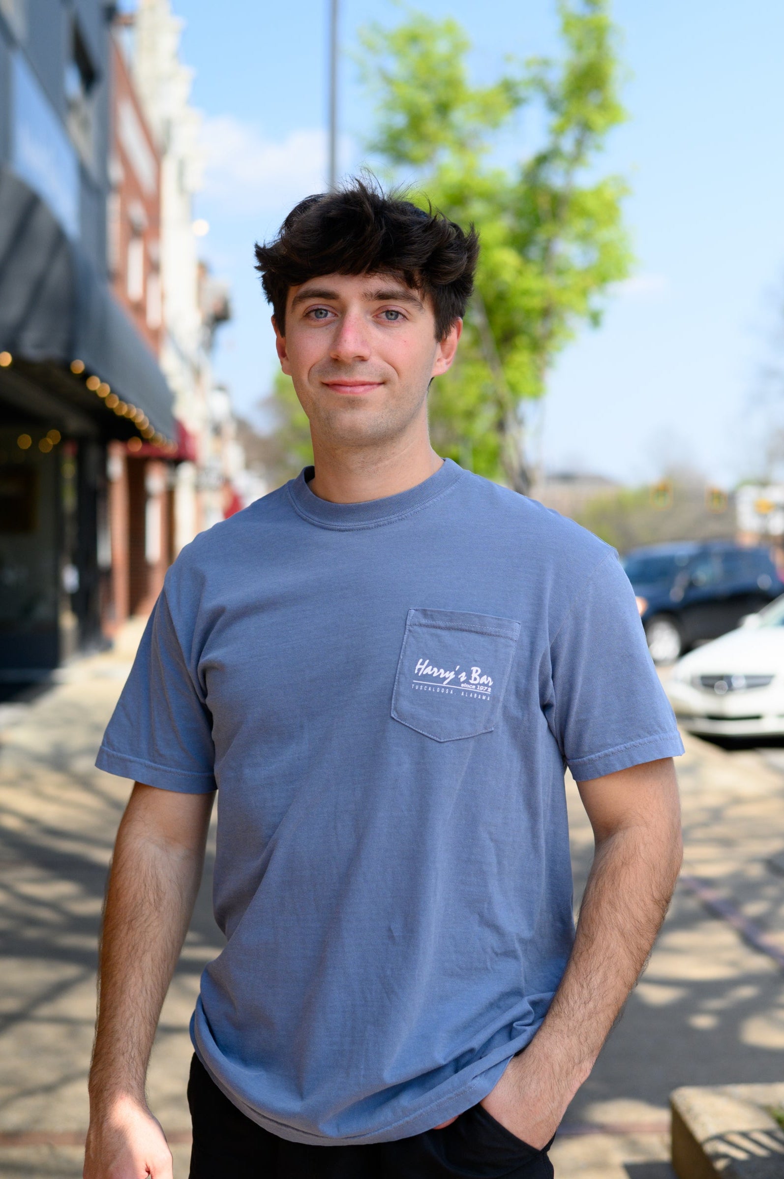 Front Pocket design with the “Harry’s Bar” logo