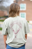 Mississippi State Sandstone Distressed Tee with a Maroon print of the Dudy-Noble Baseball Field blueprint above text “Mississippi Baseball”