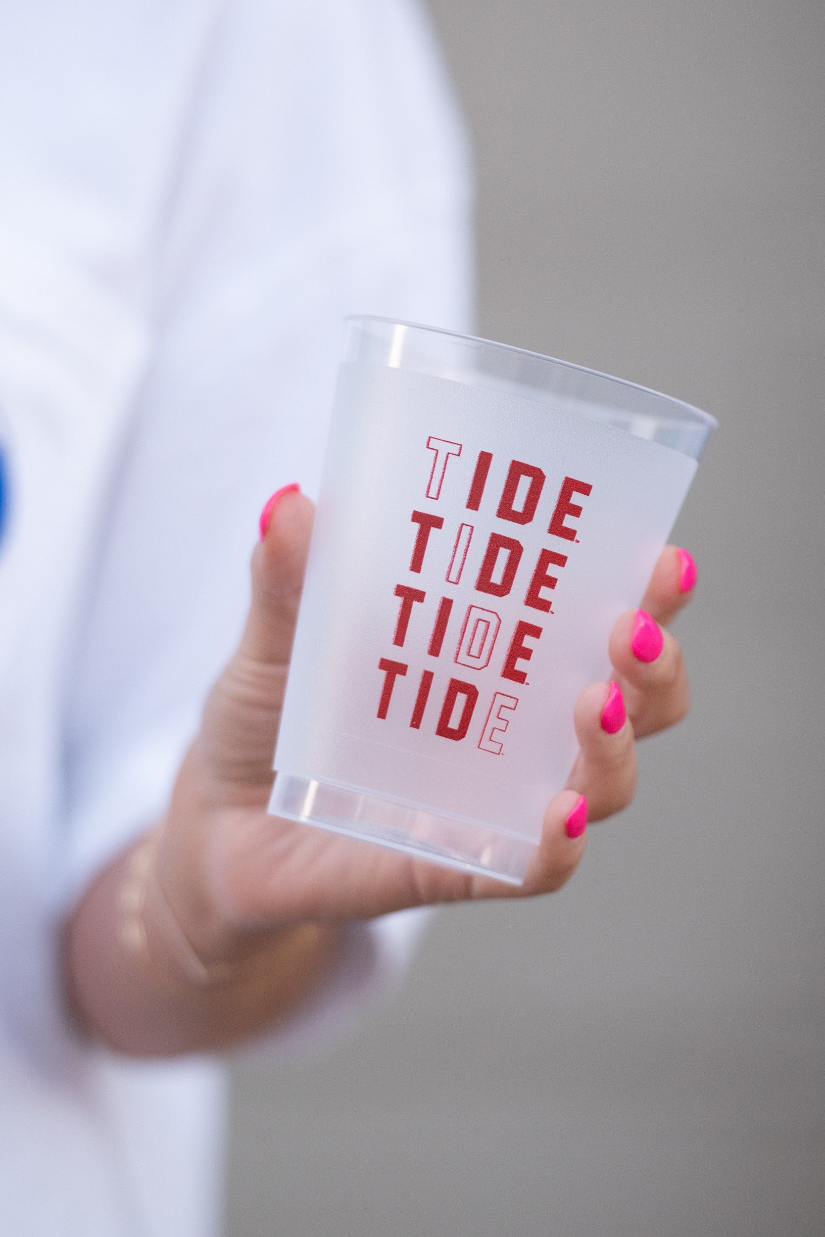 University of Alabama Frosted Cups with Red text "TIDE"